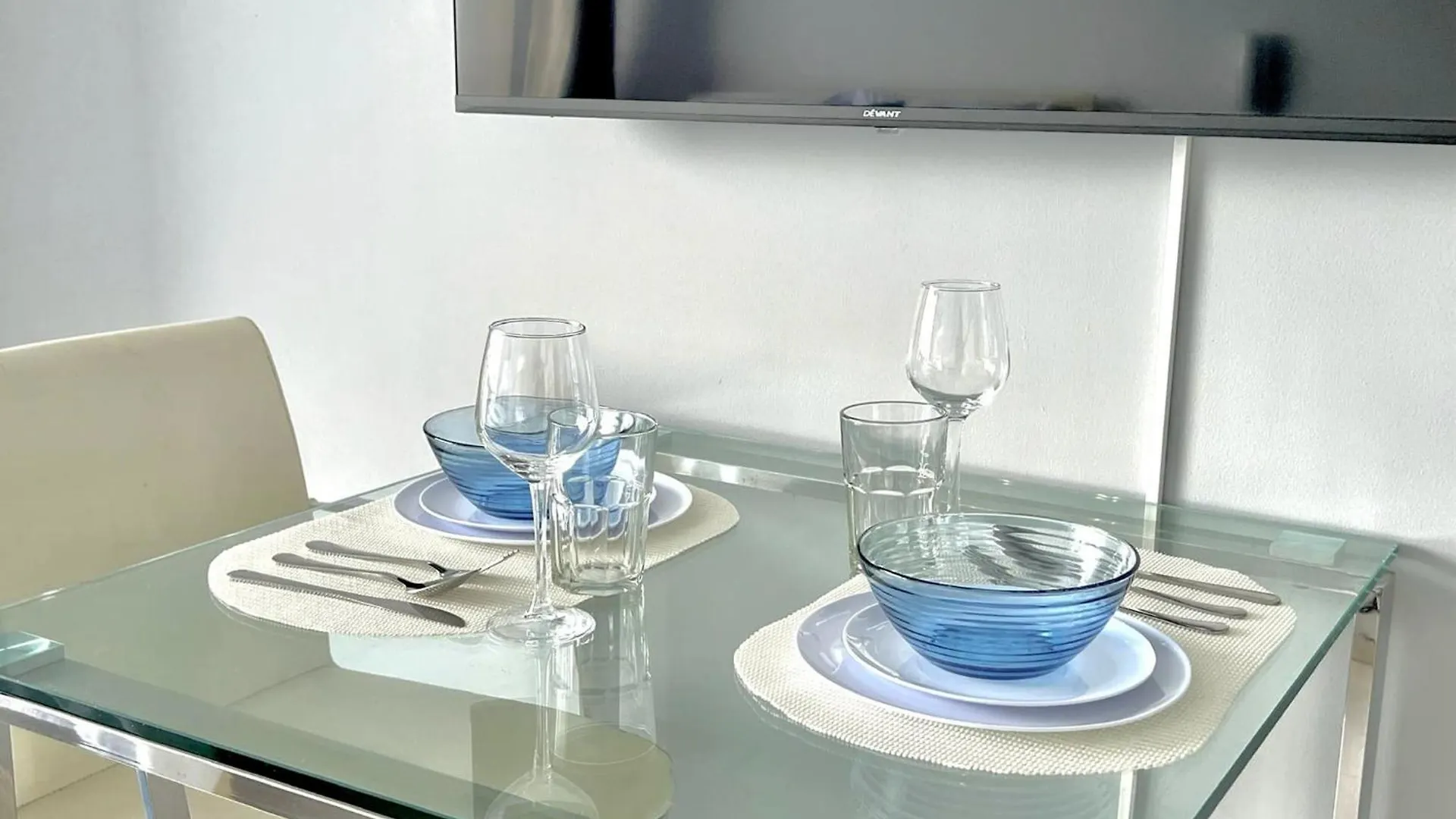 Affordable Suite With Balcony At The Gramercy Makati Manila Makati City Aparthotel
